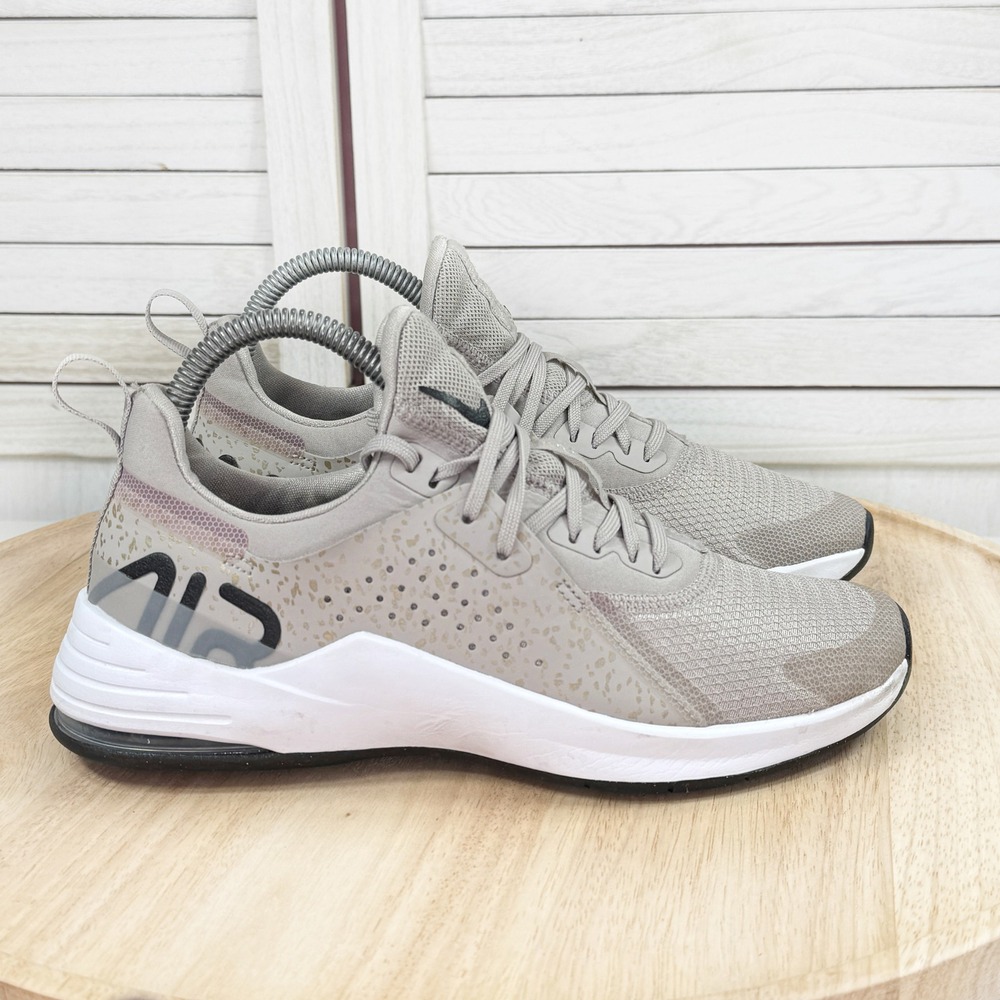 Nike Air Max Bella Tr3 Premium Sneakers Taupe Tan Grey Womens 7 CV0195-007